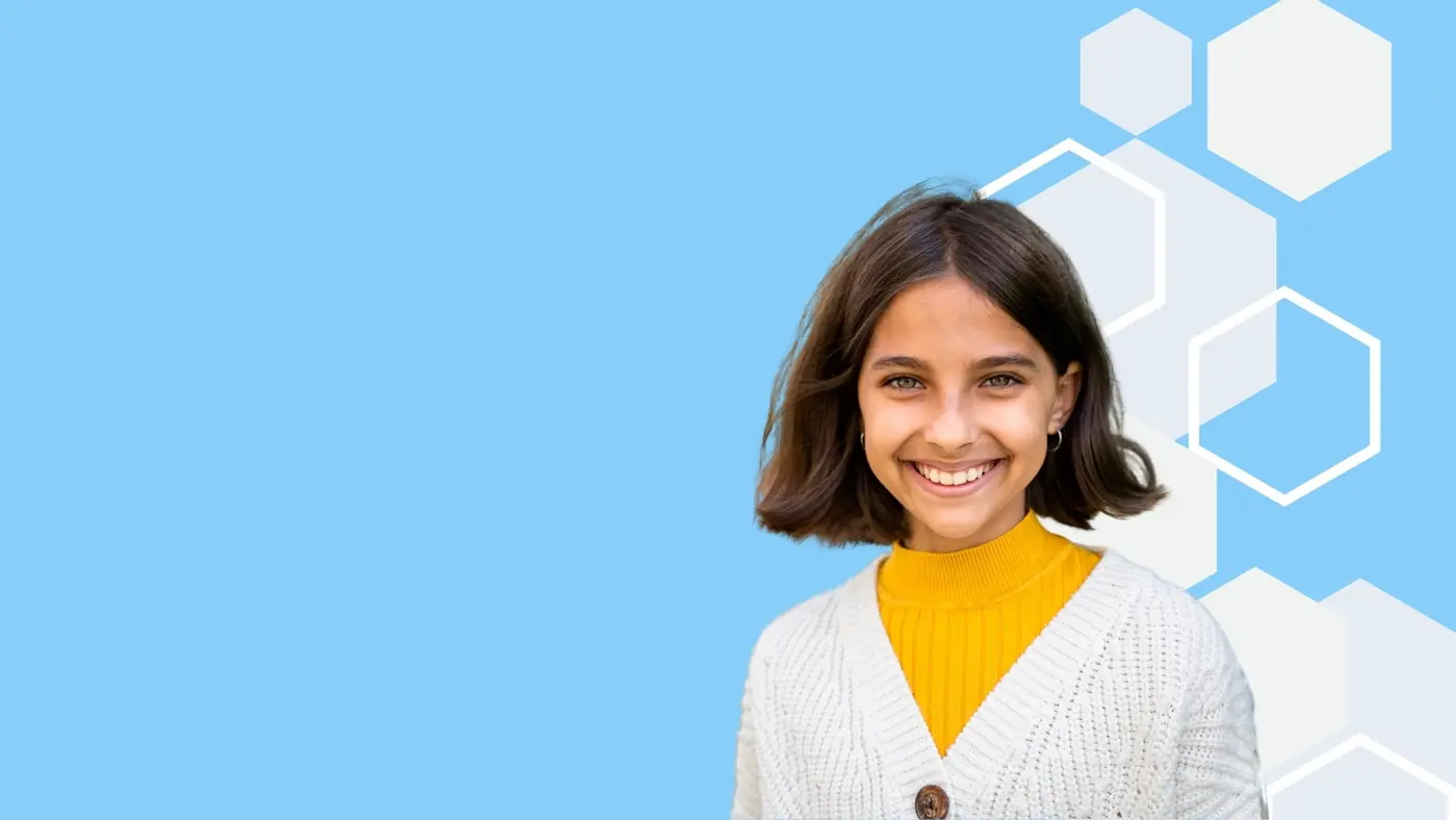 Smiling student ready for online Spanish tutoring